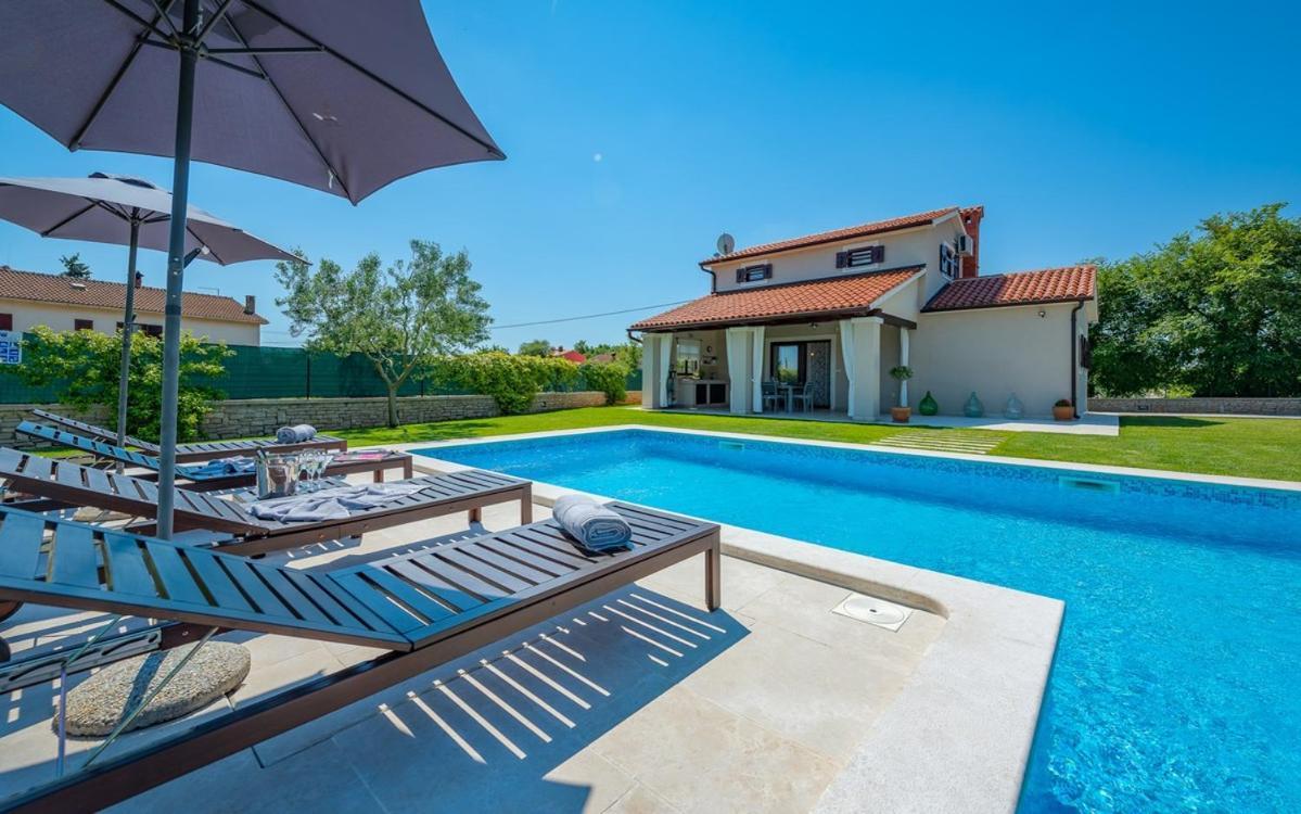 Villa Zara Marčana Esterno foto